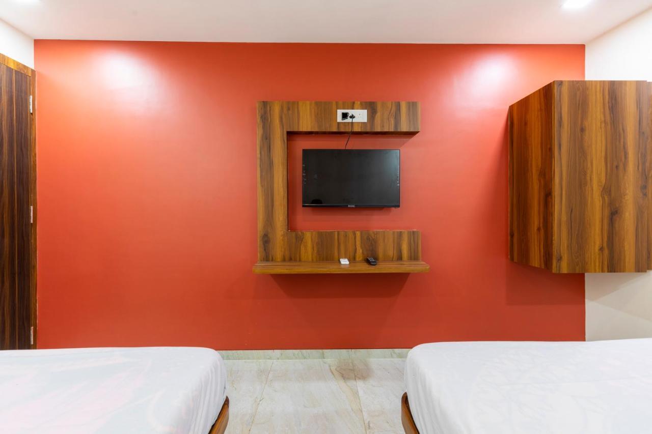 Hotel Samrat Palace Mumbai Kültér fotó